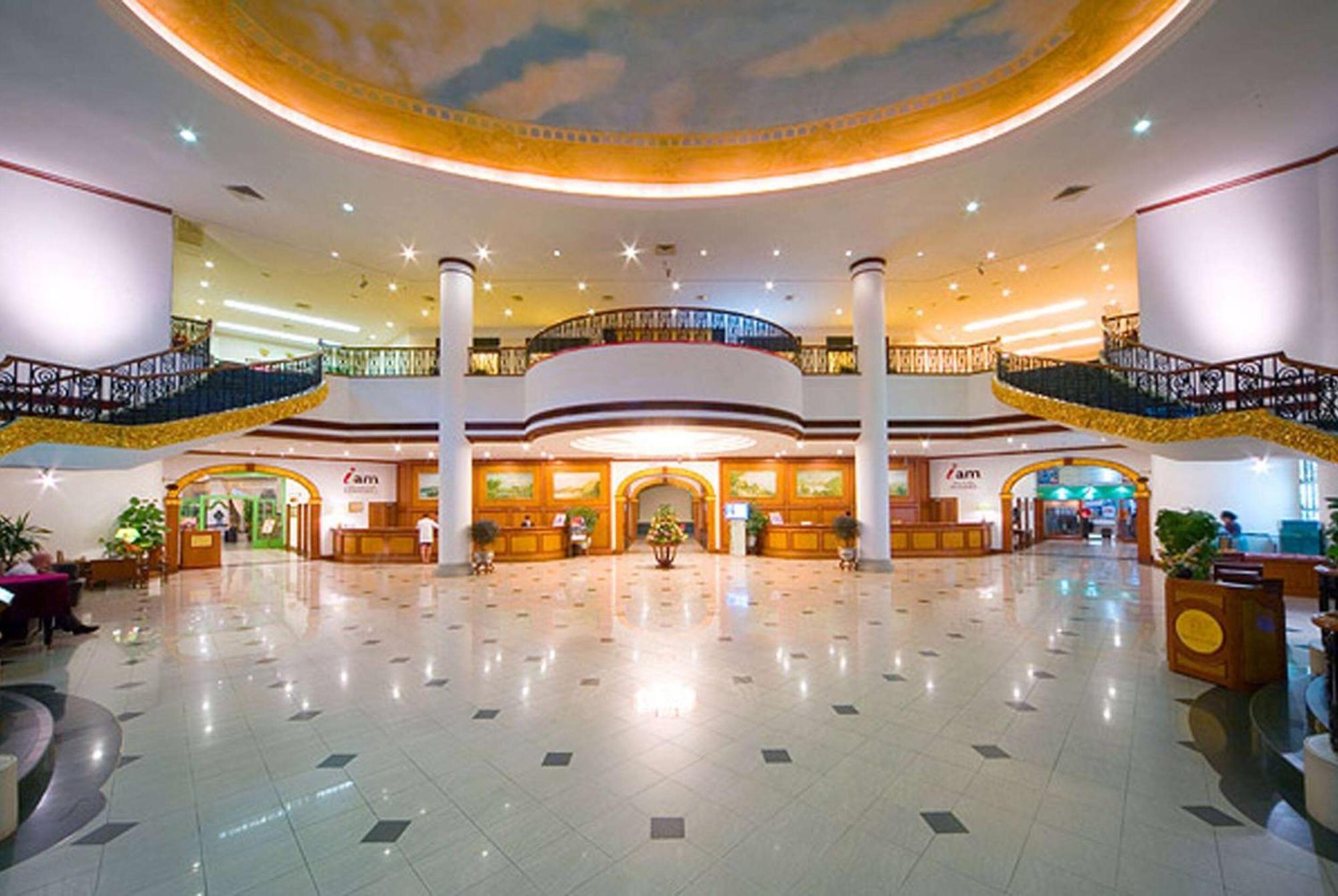 Ramada By Wyndham Pearl Guangzhou-Canton Fair Free Shuttle Bus Экстерьер фото